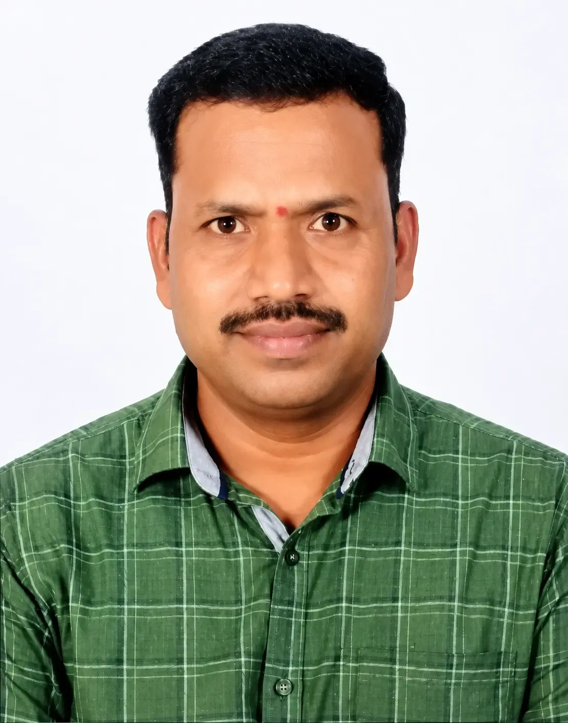 Rampe Mahender, Mathematics Lecturer